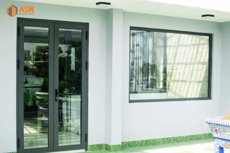 cửa nhôm kính giá rẻ