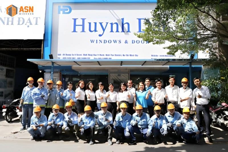 nhà thầu cửa nhôm kính