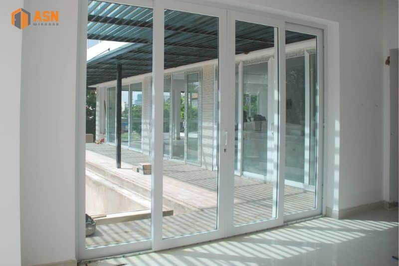 Giá thi công cửa đi lùa nhôm Xingfa hệ 55 chính hãng