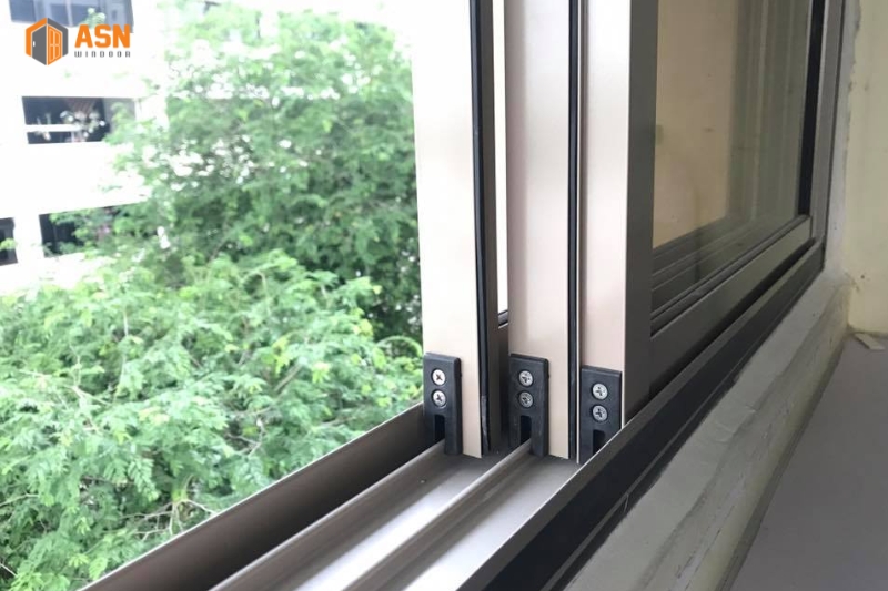 Cửa Sổ Lùa 3 Cánh