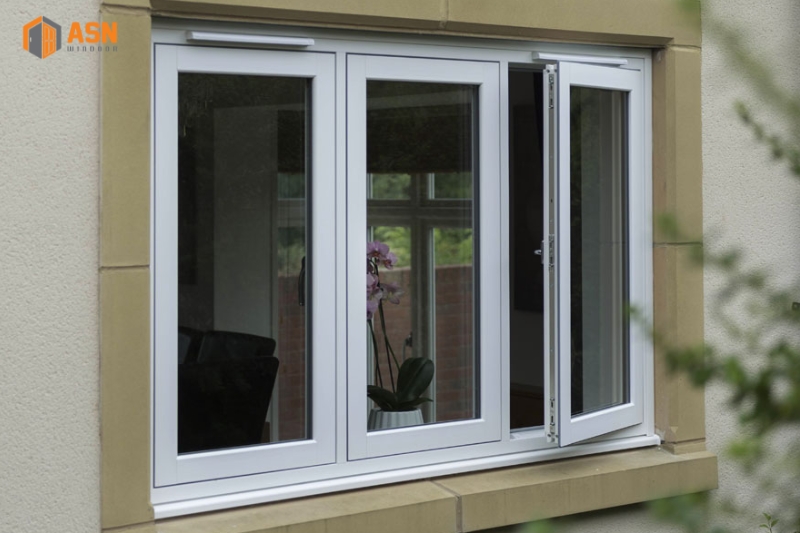 Cửa Sổ 3 Cánh Mở Quay