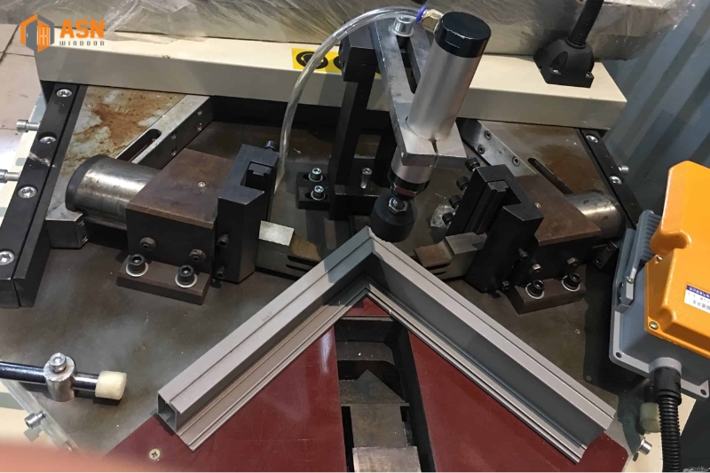 Cách làm cửa nhôm Xingfa