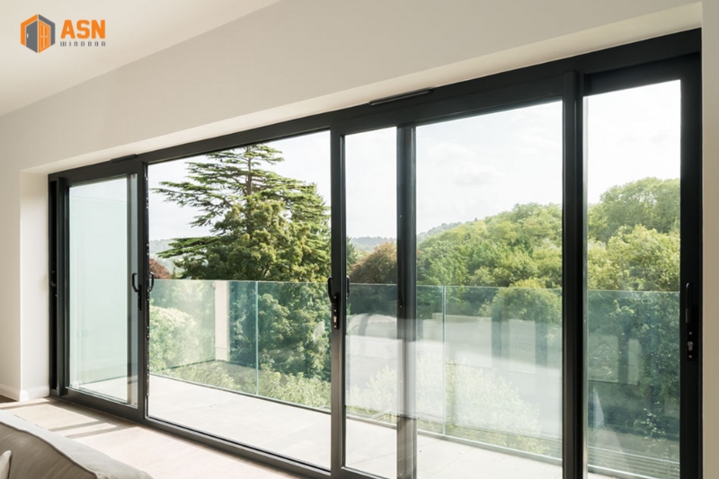 Cửa đi lùa 4 cánh Xingfa hệ 55