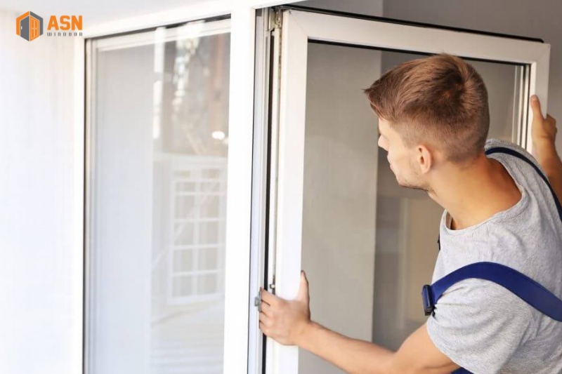 giá cửa nhôm xingfa kính cường lực