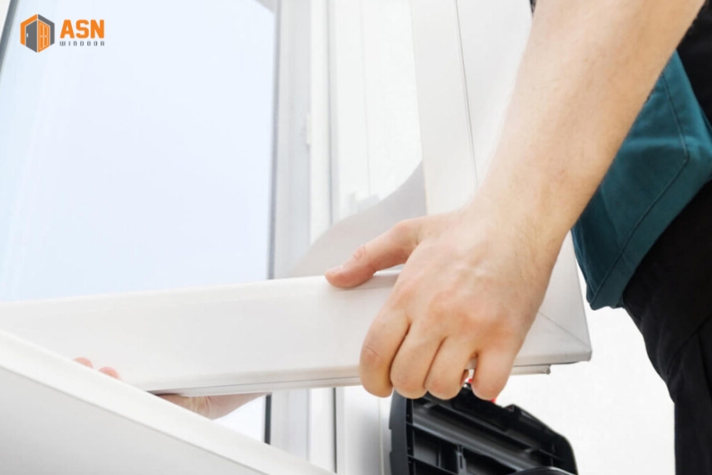 giá cửa nhôm xingfa kính cường lực